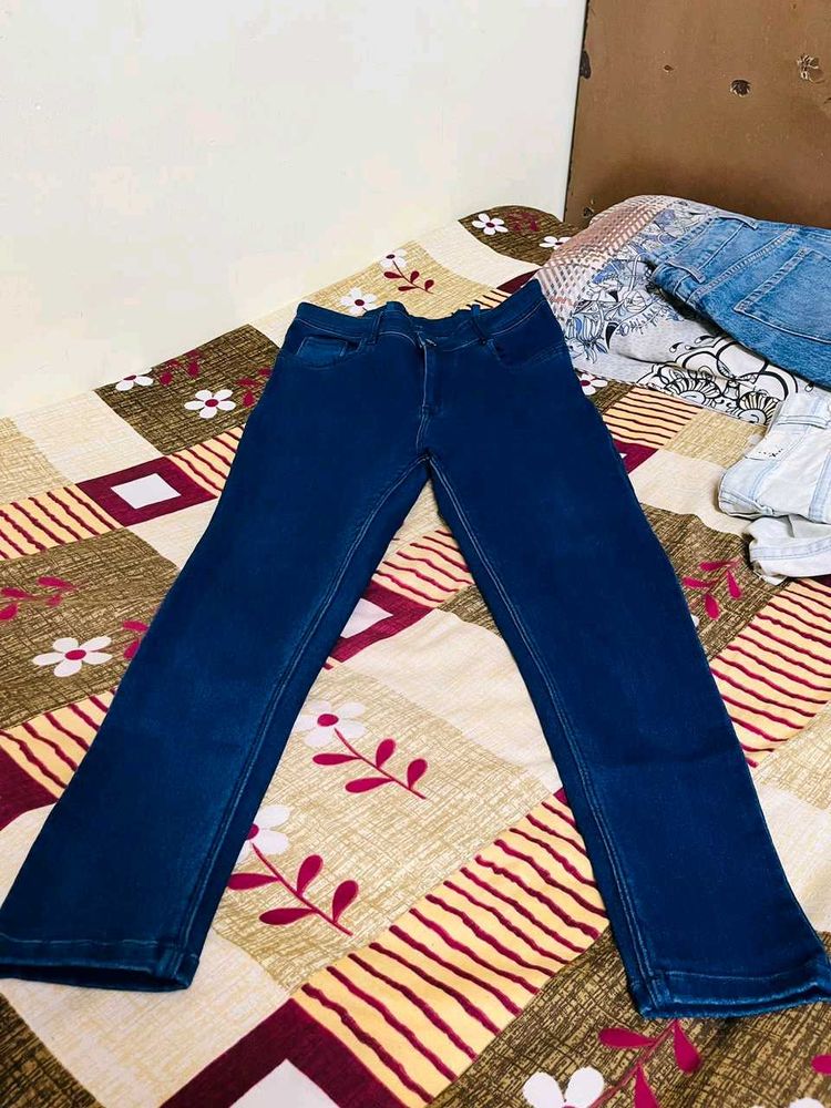 2 set in 100/-