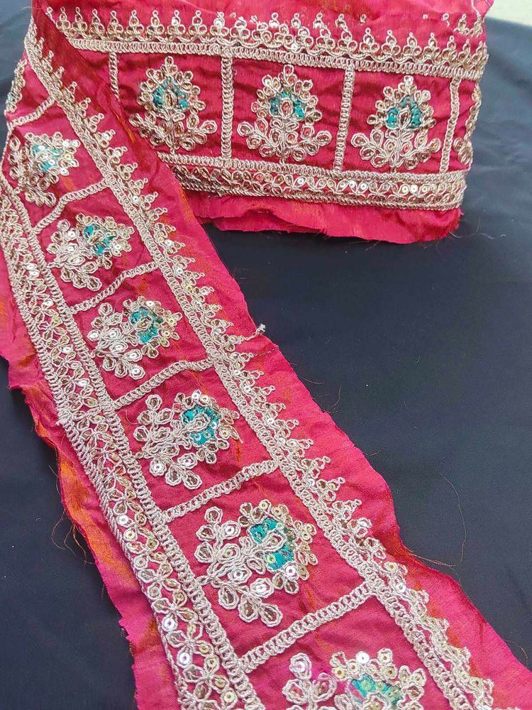 Embroidered Golden Trim shain lace