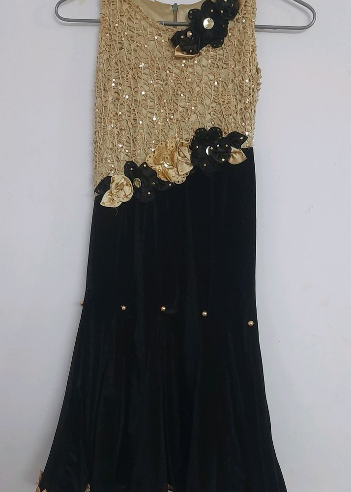 Black And Golden Gown