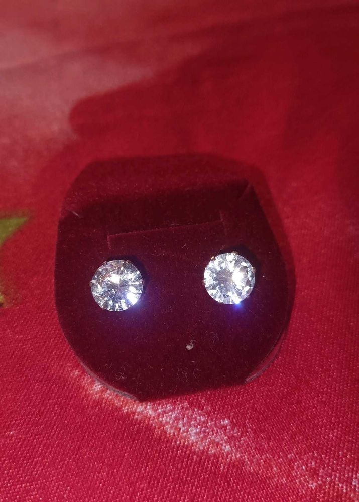 Sparkling Stud Earrings