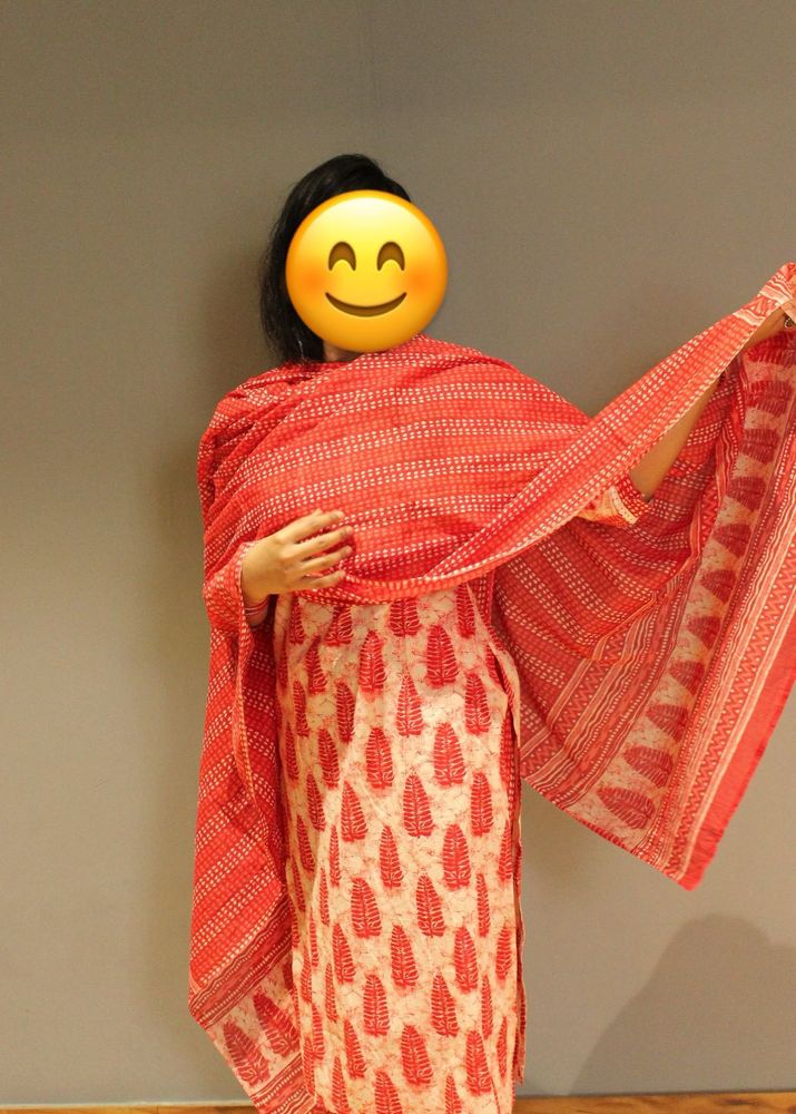 Red Printed Kurta with Dupatta &amp; Pant Set