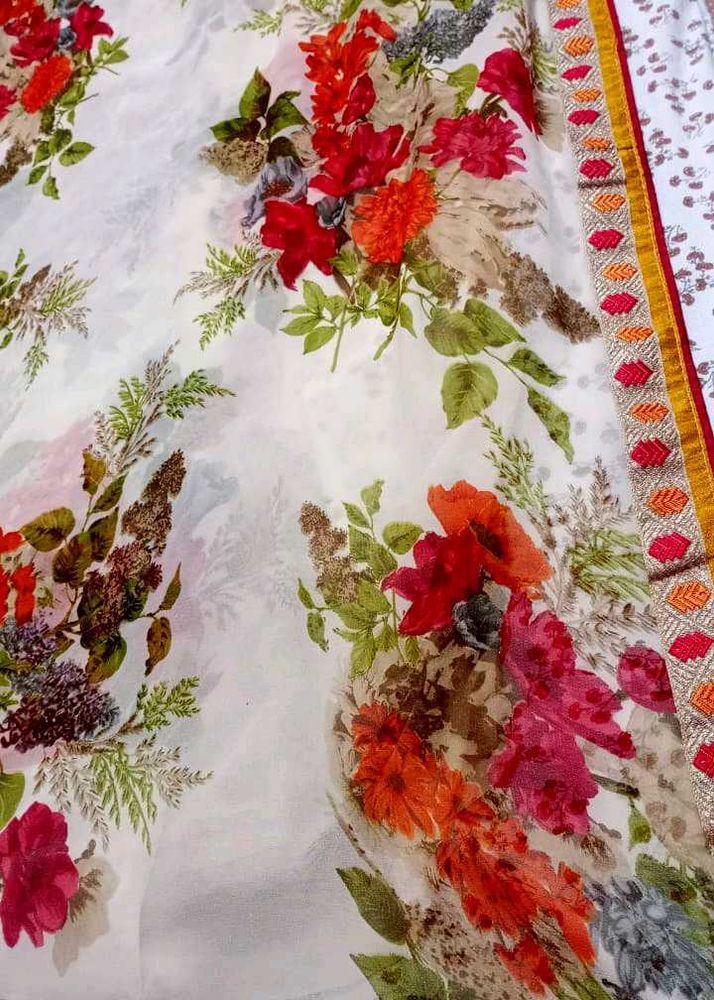 Floral White Saree