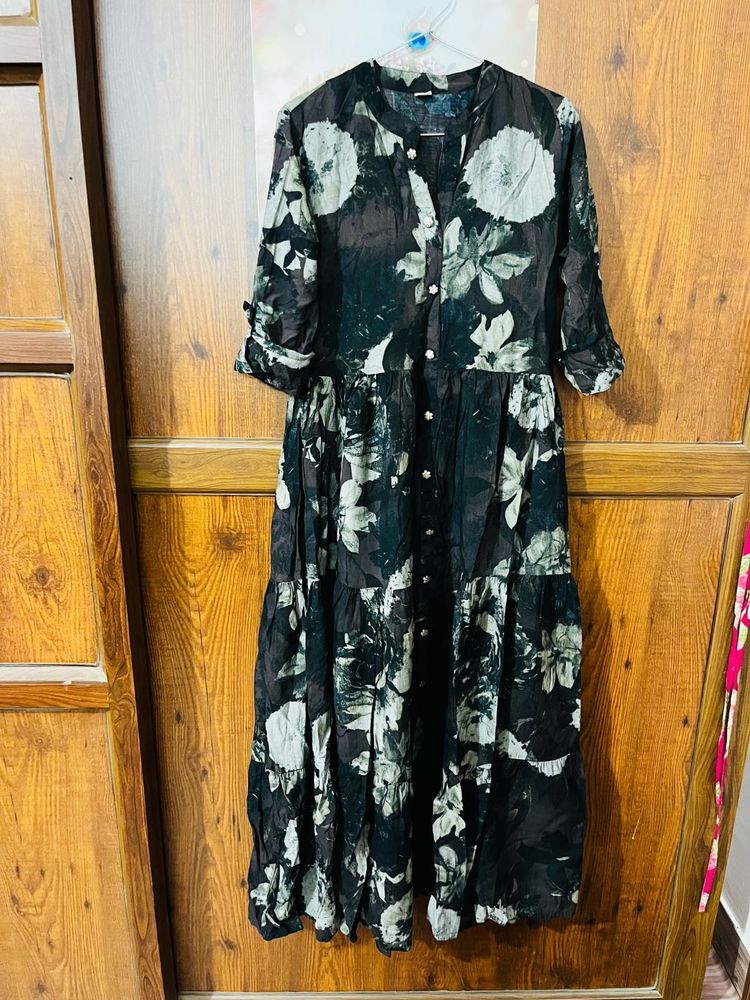 Floral  Tiered Midi Dress worn once