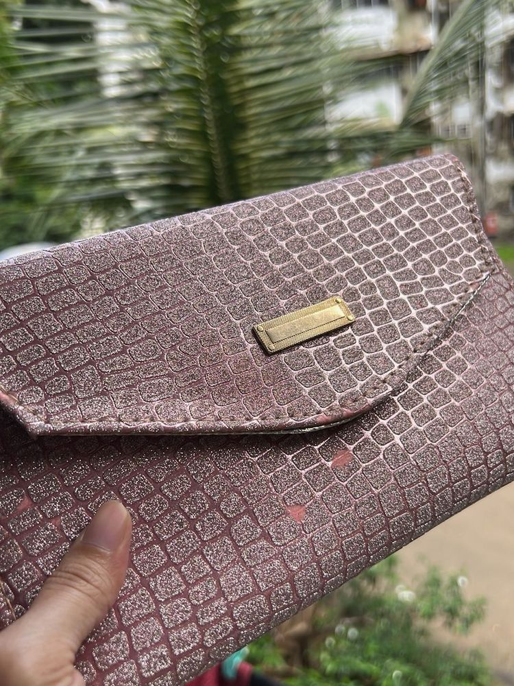 Stylish Textured Wallet