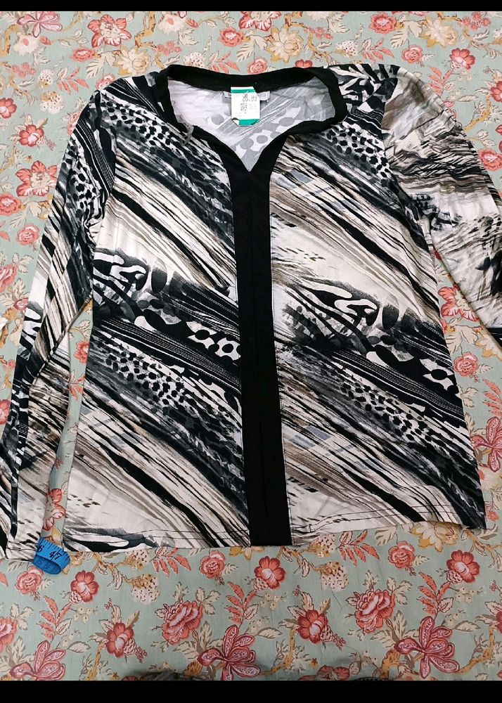 New With Tag Imported Top In L Size