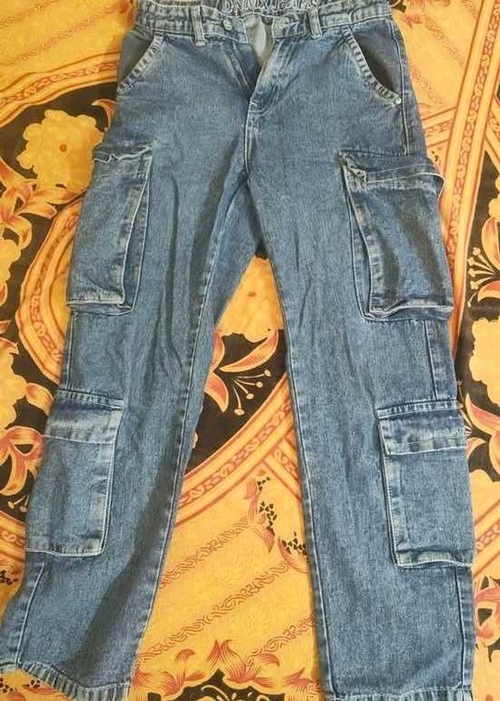 baggy blue jean