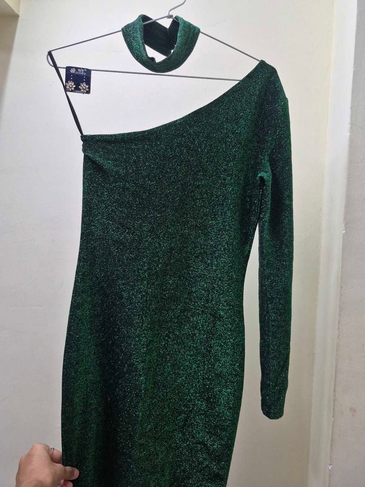 Sparkly Green One-Shoulder Dress