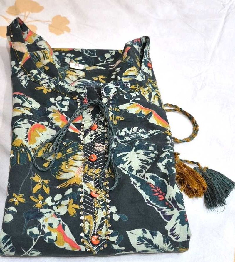 Boho Floral Print Kurta with Tassels