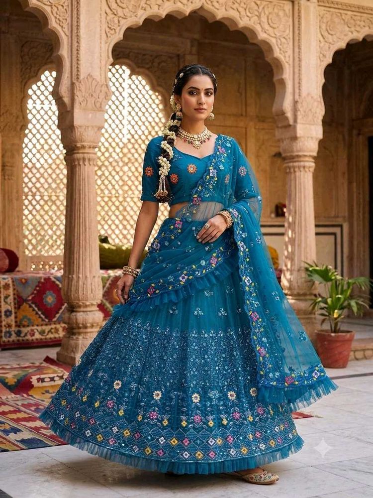 Stunning rama multi thred Lehenga Choli