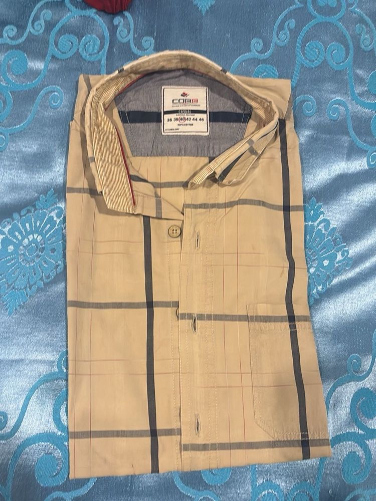men’s shirt