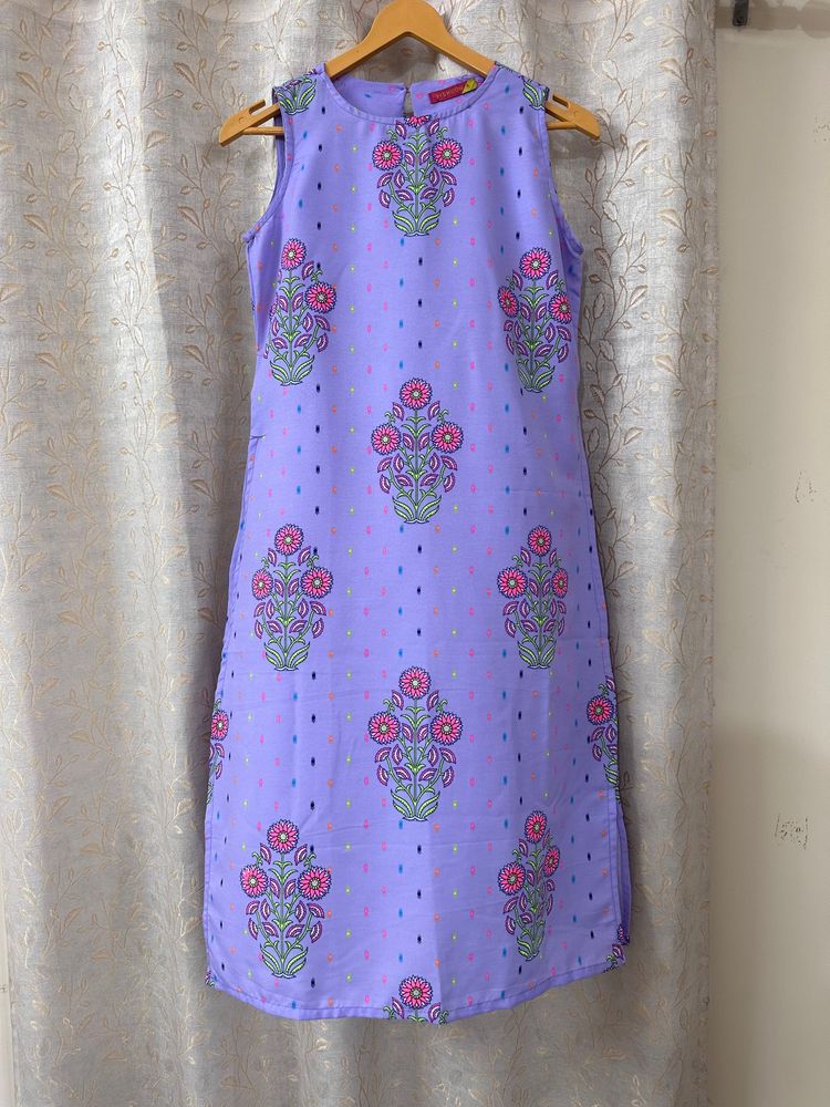 Women Mauve Printed Layered Kurta