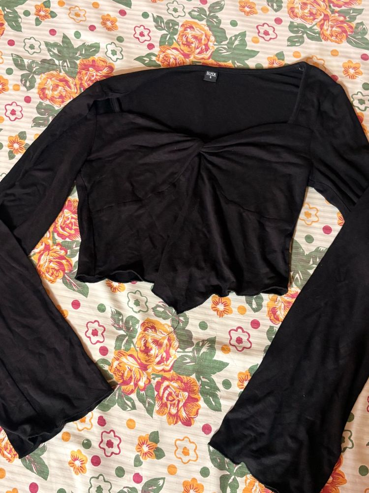 Chic Black Twist Front Top