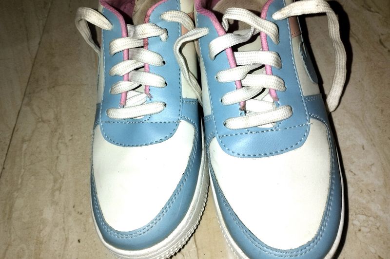 Blue &amp; White Fashion Shoes