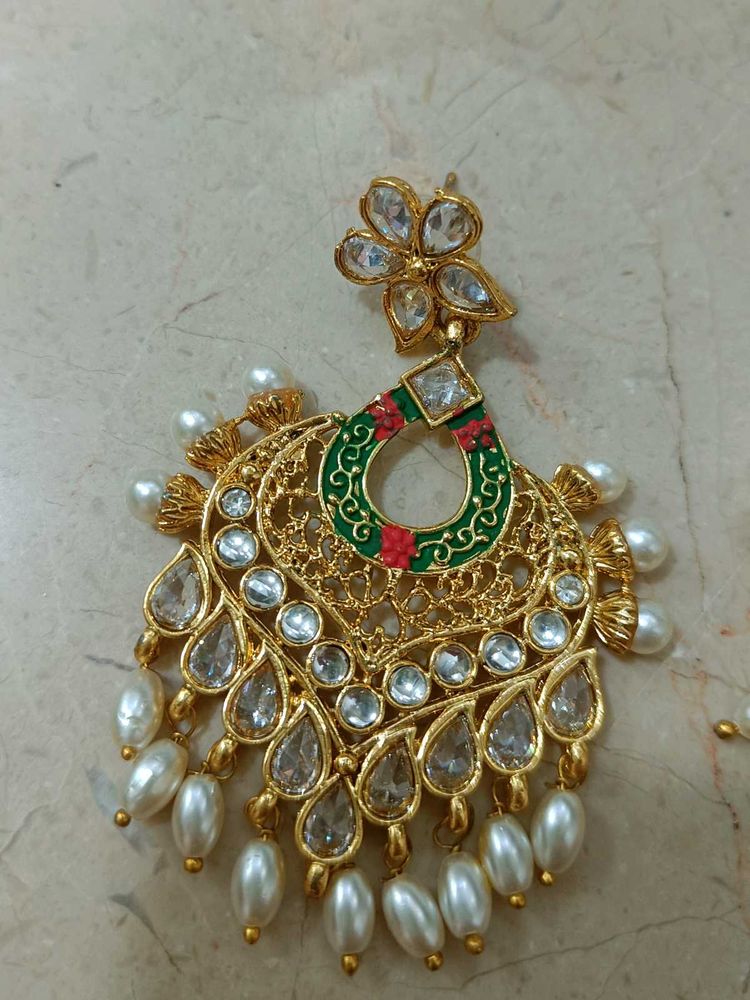 Elegant Pearl &amp; Crystal Jhumka Earrings