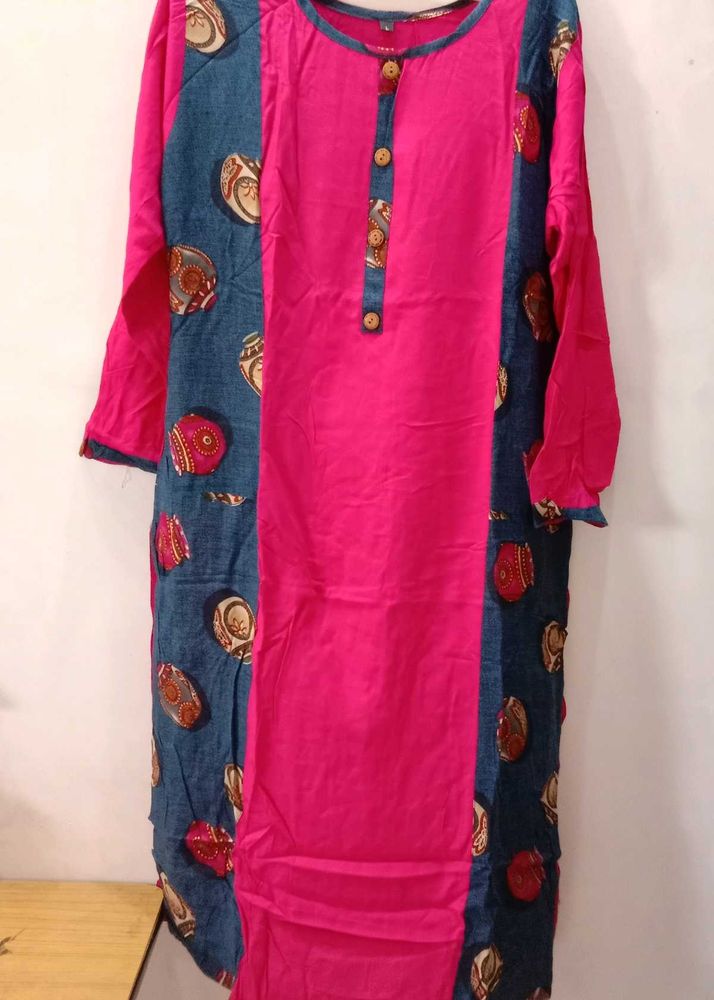 Stylish Pink and Blue Printed Kurta