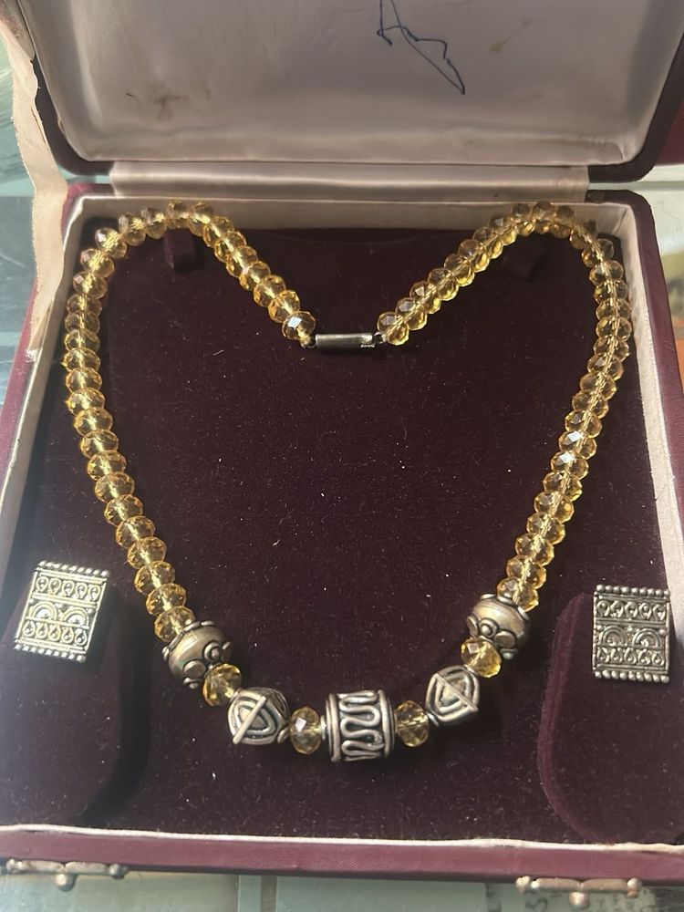 Elegant Beaded Necklace &amp; Earring Set