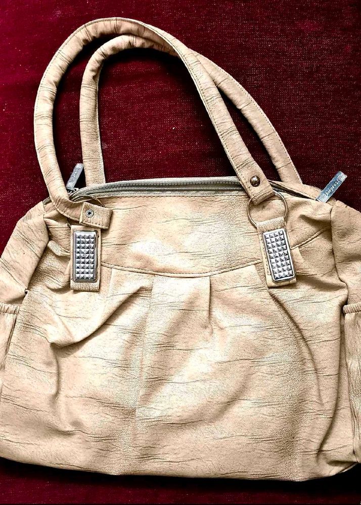 Stylish Beige Textured Handbag