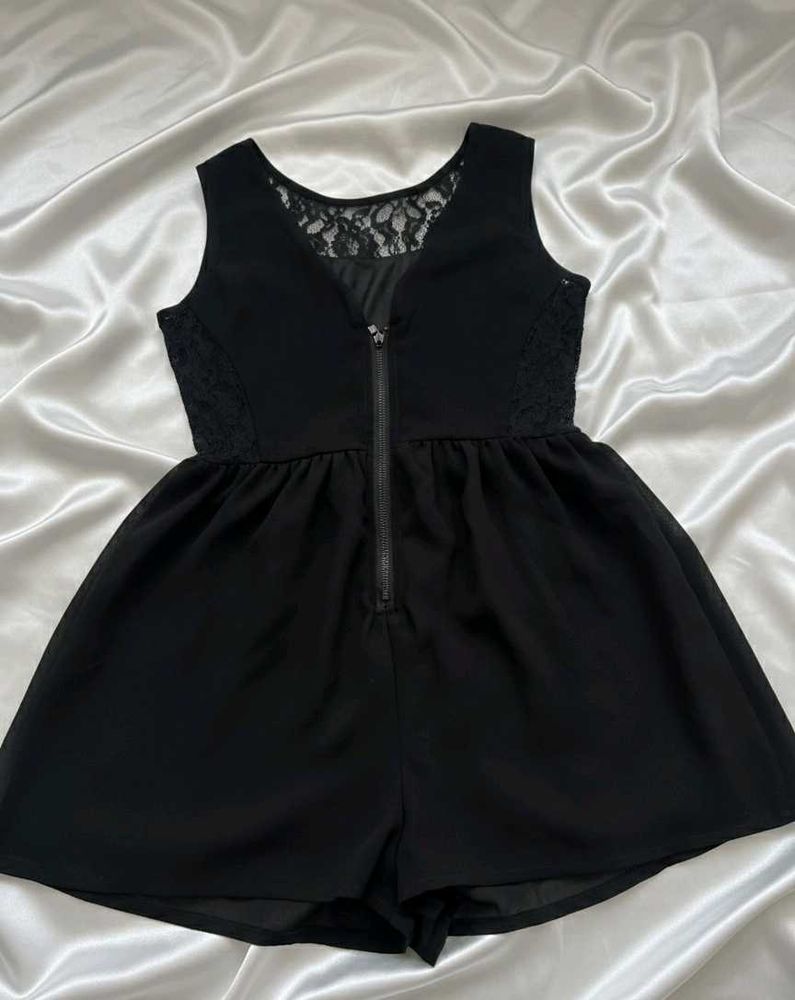 Chic Black Lace Detail Romper