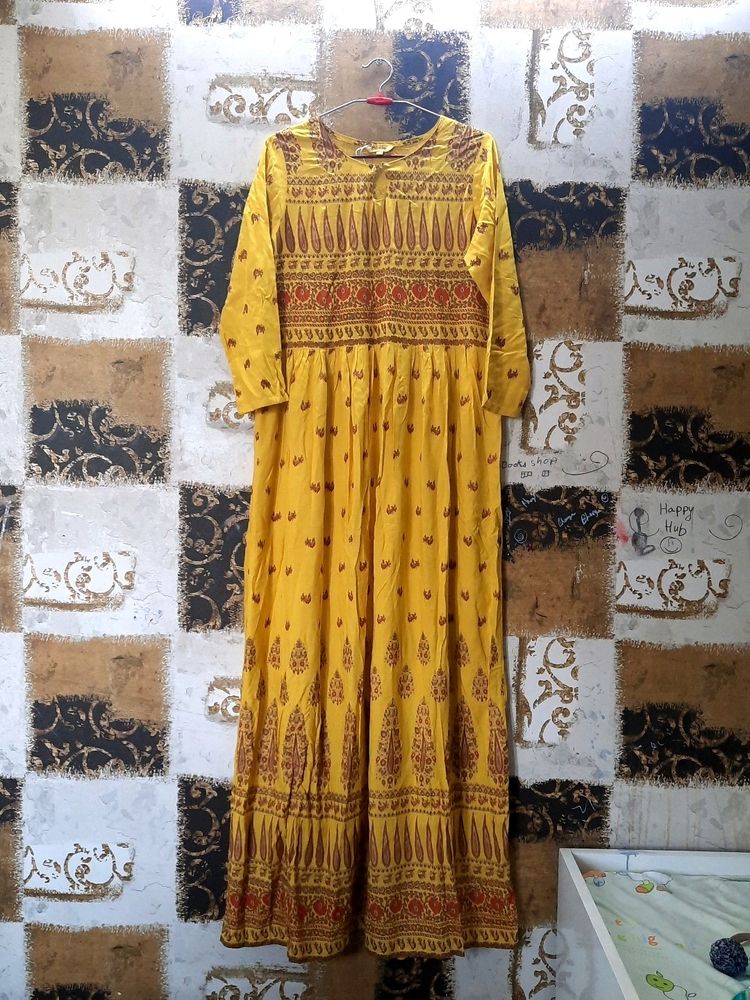 Global desi floor length maxi dress only wear once( see the l0ook after wearing in images) order and get freebie now