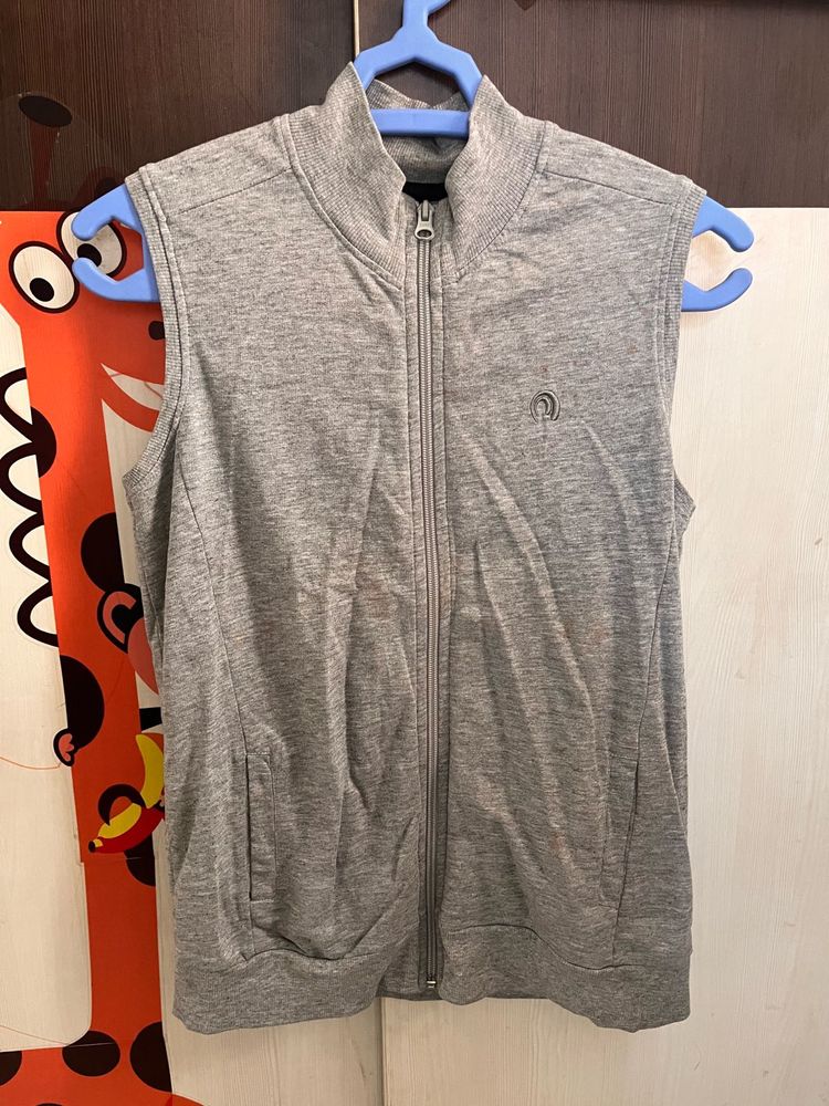 Grey Zip-Up Vest
