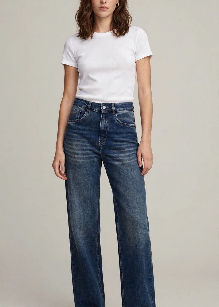 High-Waisted Wide-Leg Blue Jeans