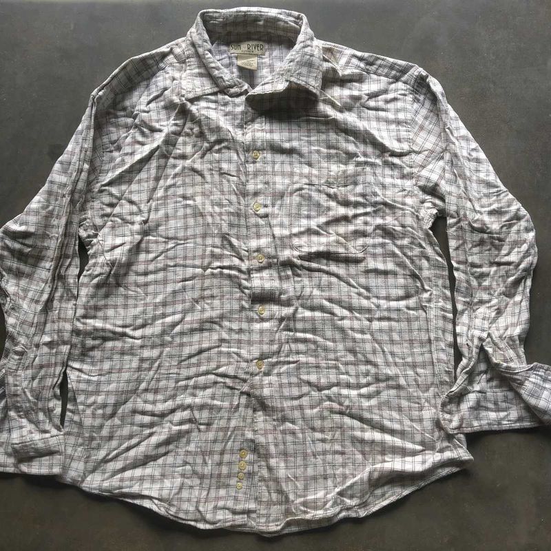 Classic Plaid Long Sleeve Button-Up Shirt