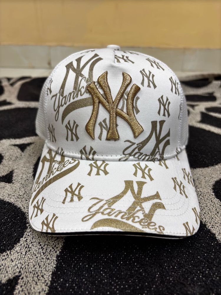 NY Yankees All-Over Print Trucker Hat