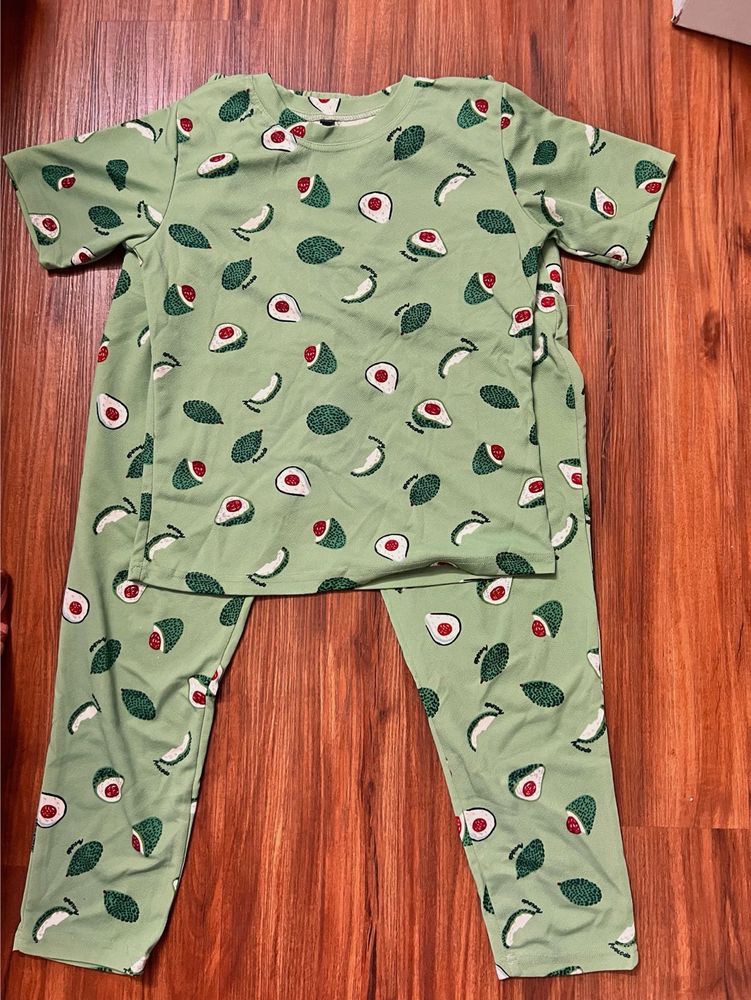 Cute Avocado Print Pajama Set