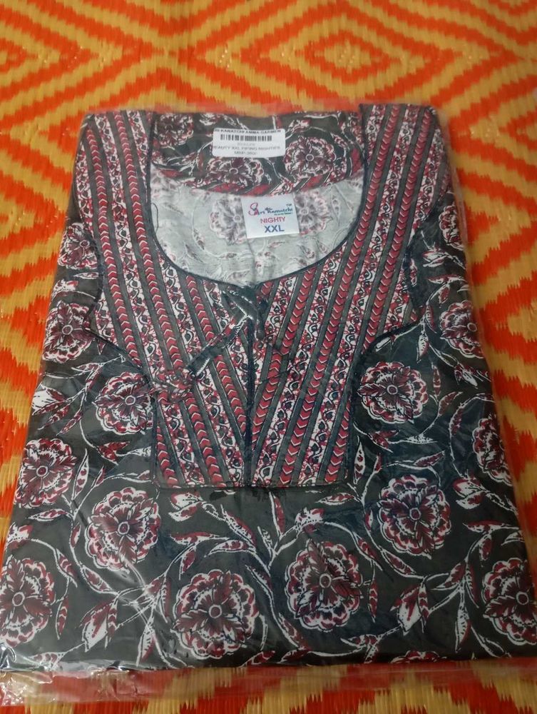 Stylish Printed Piping Nighty XXL