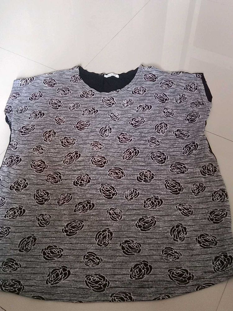 Gray Floral Print Tunic Top