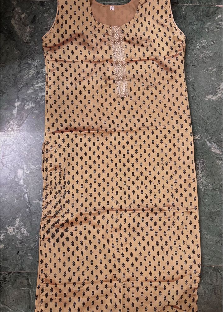 Beige/Green Block Print Sleeveless Kurta