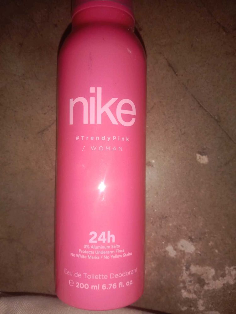 Nike #TrendyPink Woman Deodorant