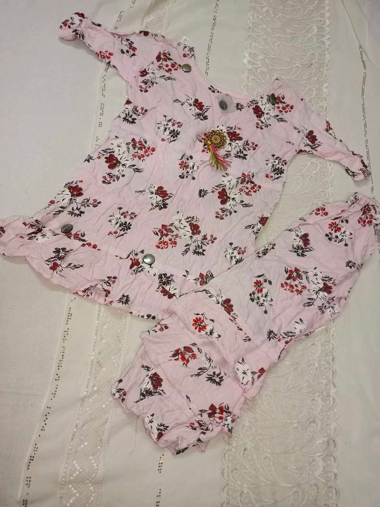 Cute Floral Girls Clothing Set