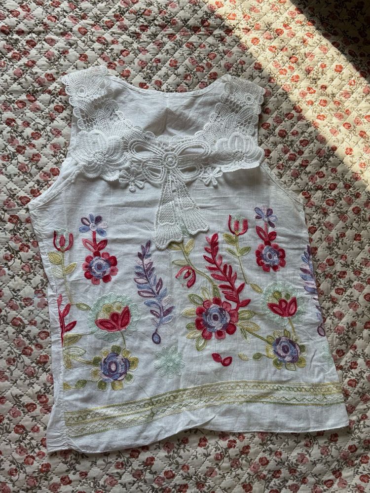 Embroidered White Blouse with Lace Detail