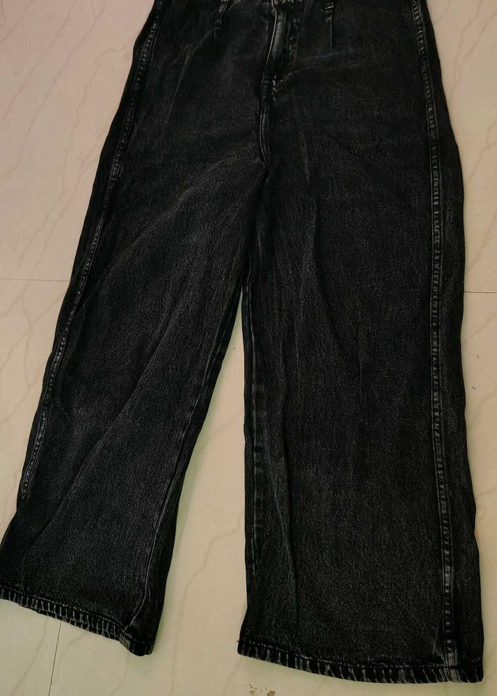 Black Wide-Leg High-Waist Denim Jeans