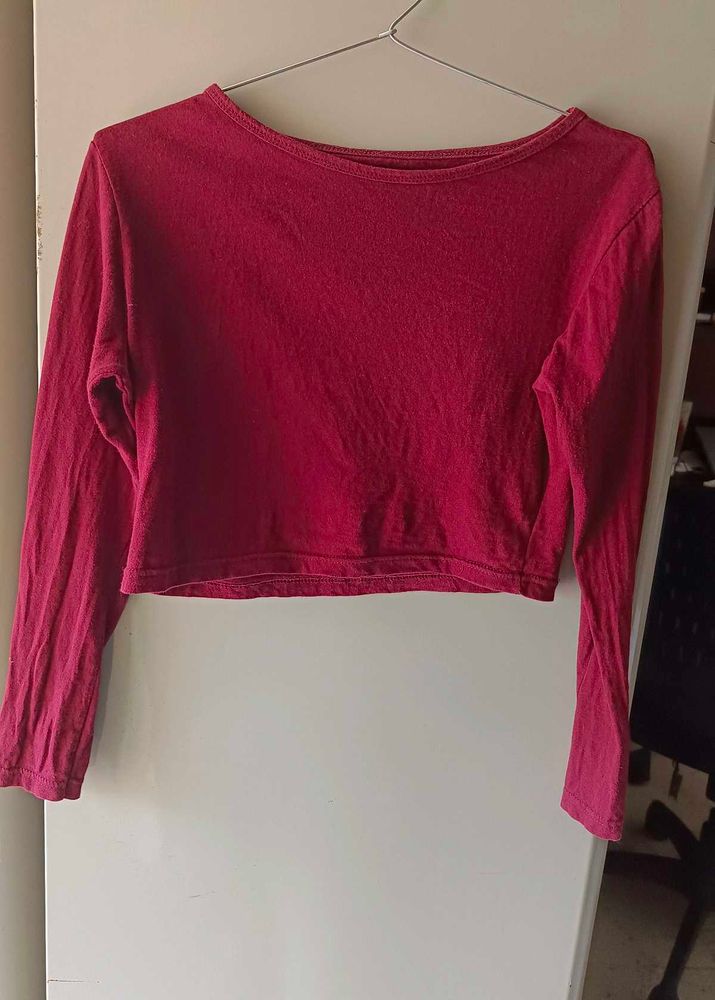 Maroon 3/4 Sleeve Cropped Top