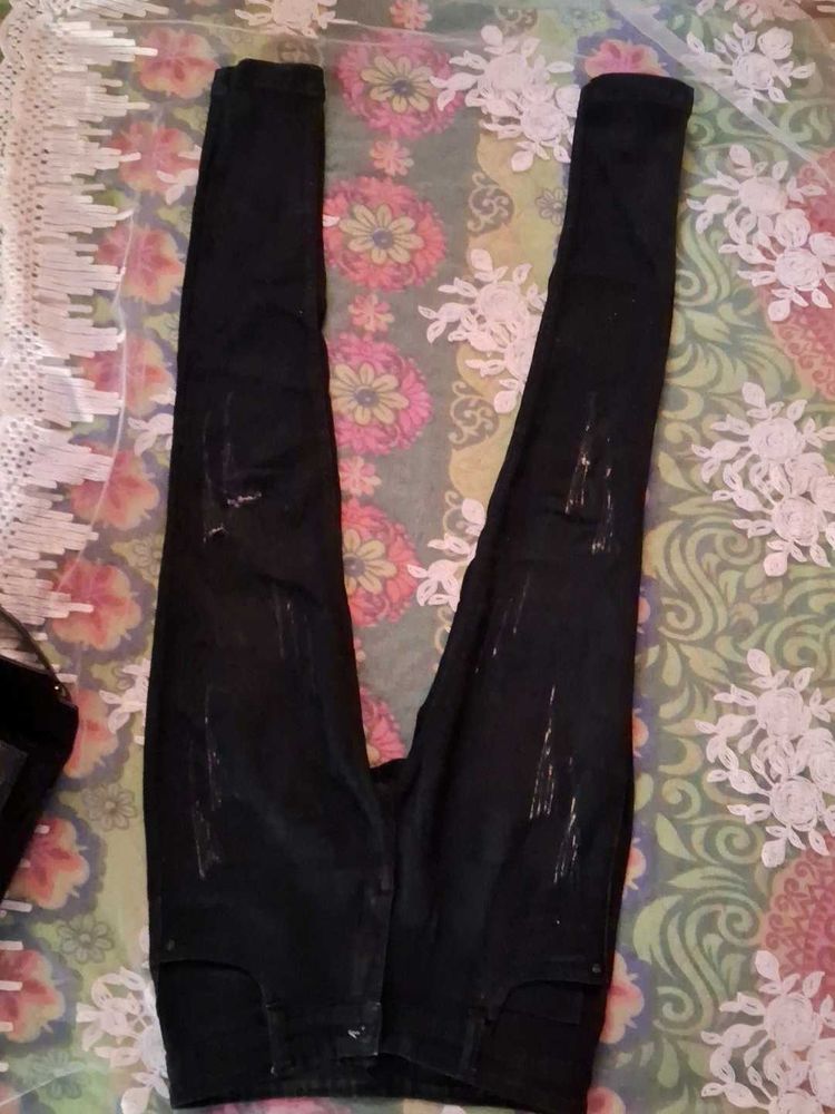 Distressed Black Jeans