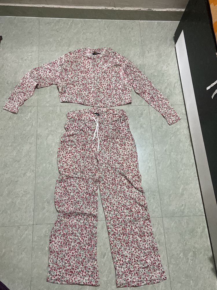 Floral Crop Top &amp; Pants Set