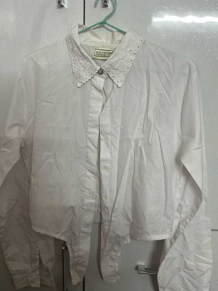 White Embroidered Collar Blouse