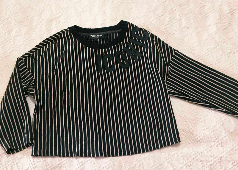 Very Awesome Vero Moda Crop Top