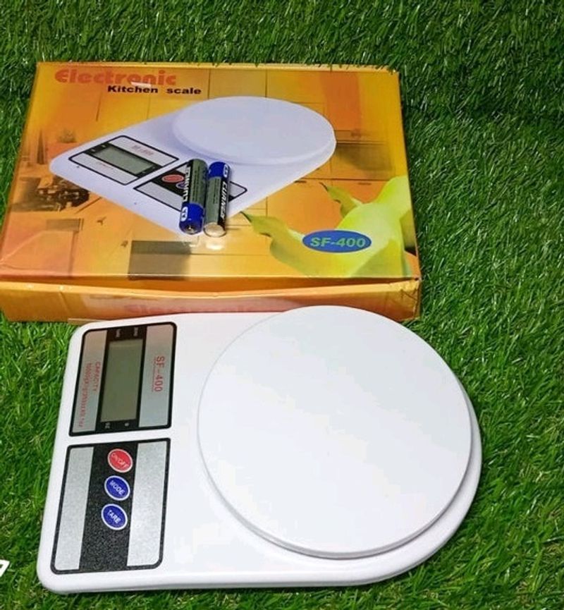 DIGITAL WEIGHING SCALE (10 KG) SF 400