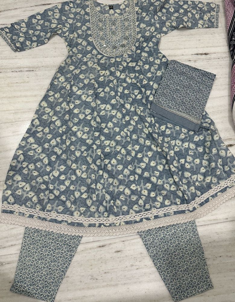 Blue Printed Kurta Set with Pants