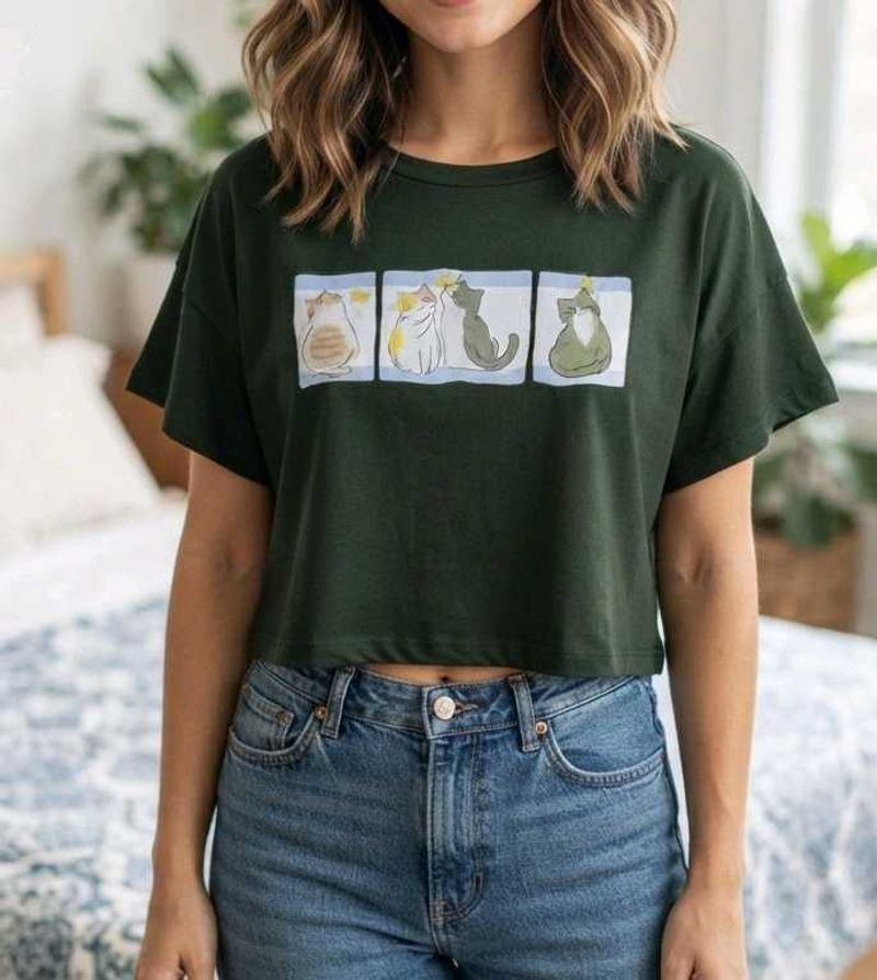 crop Cute Cat Graphic T-Shirt