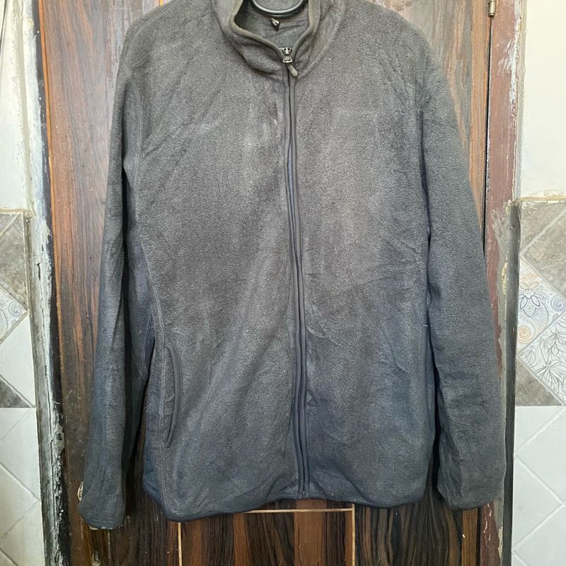 Uni qlo Gray Fleece Zip-Up Jacket