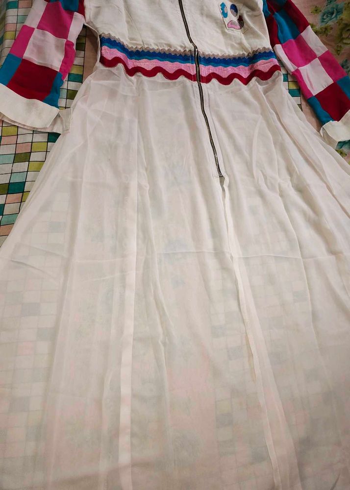 White long gown with Red skirt