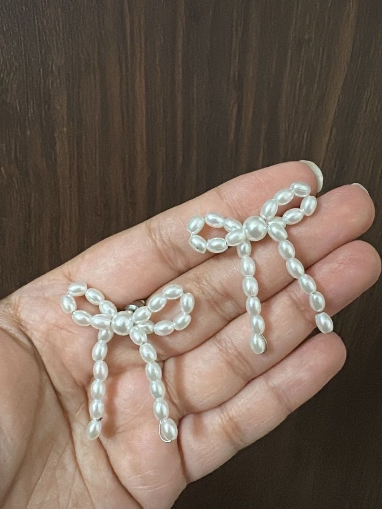 pearl bow shaped earrings