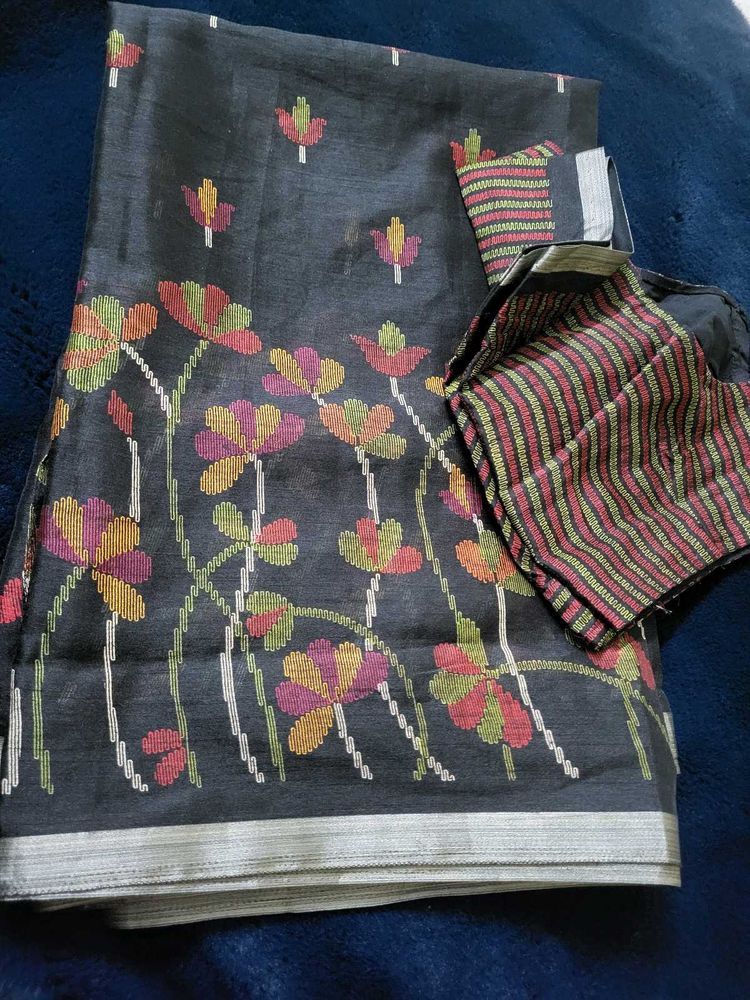 Beautiful Floral Saree with Blouse