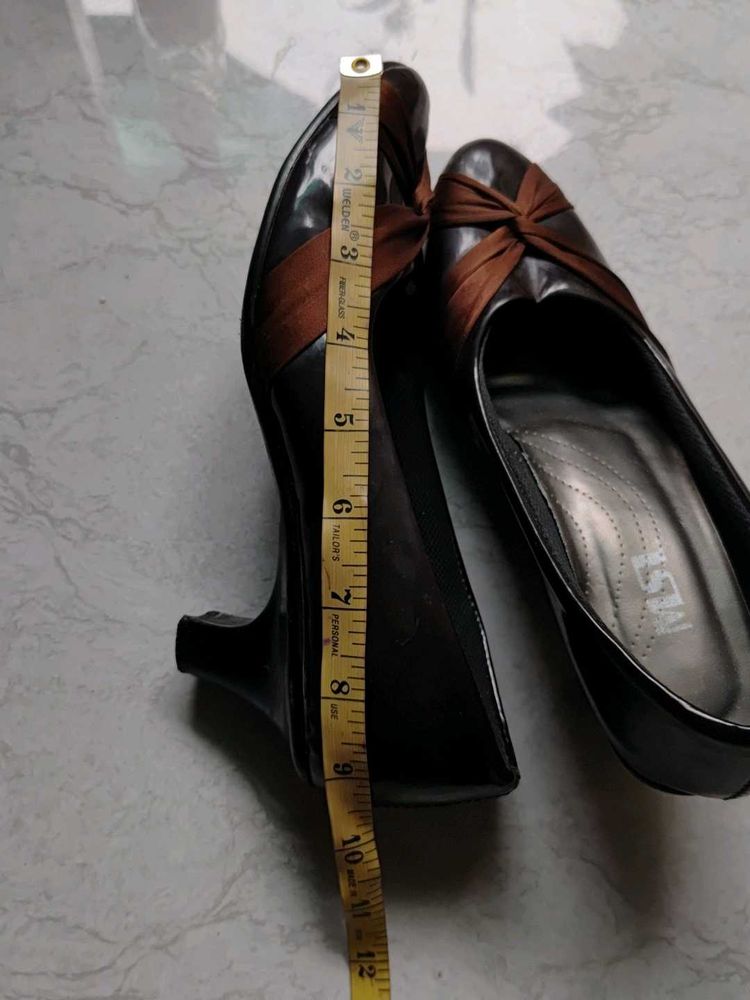 Stylish Brown &amp; Black Heels 9.6" length