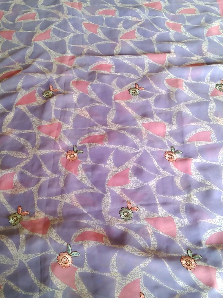 Border Saare Beautiful Embroidery