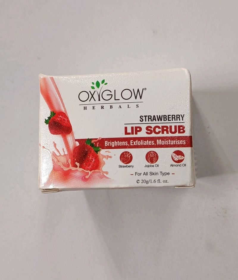 Oxyglow Herbals Strawberry Lip Scrub